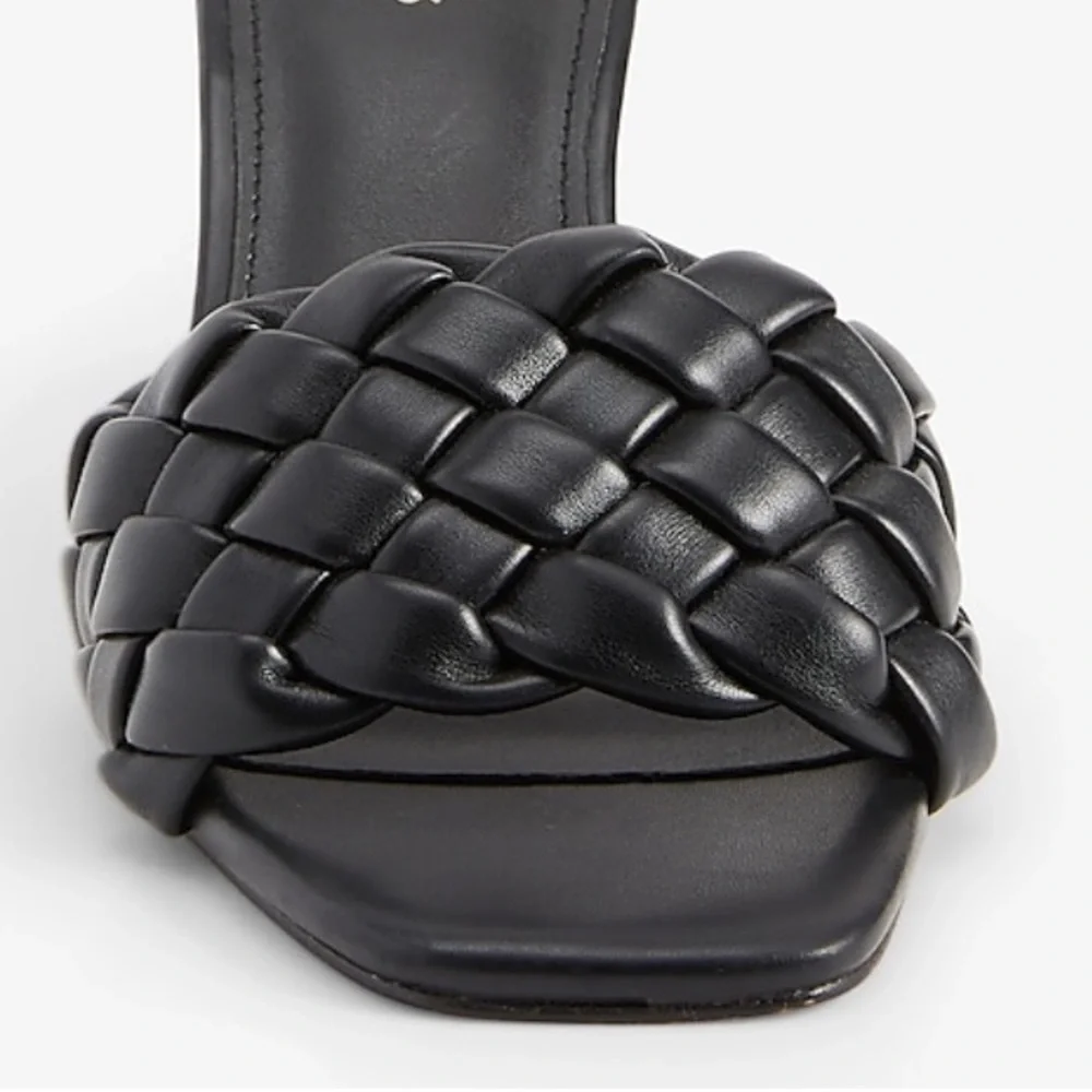 Express Black Quilted Slide Heeled Sandal Size 9